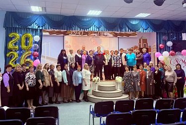 Оренбургской гимназии № 3 присвоено имя первого директора  Людмилы Леонтьевны Михайленко